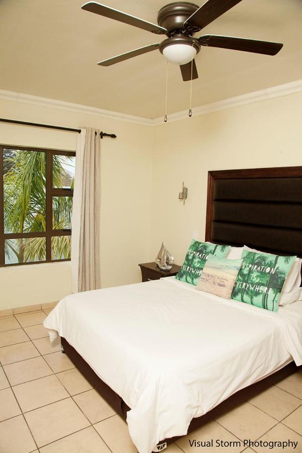 Palm Valley Inn And Day Spa Хартбиспурт Экстерьер фото